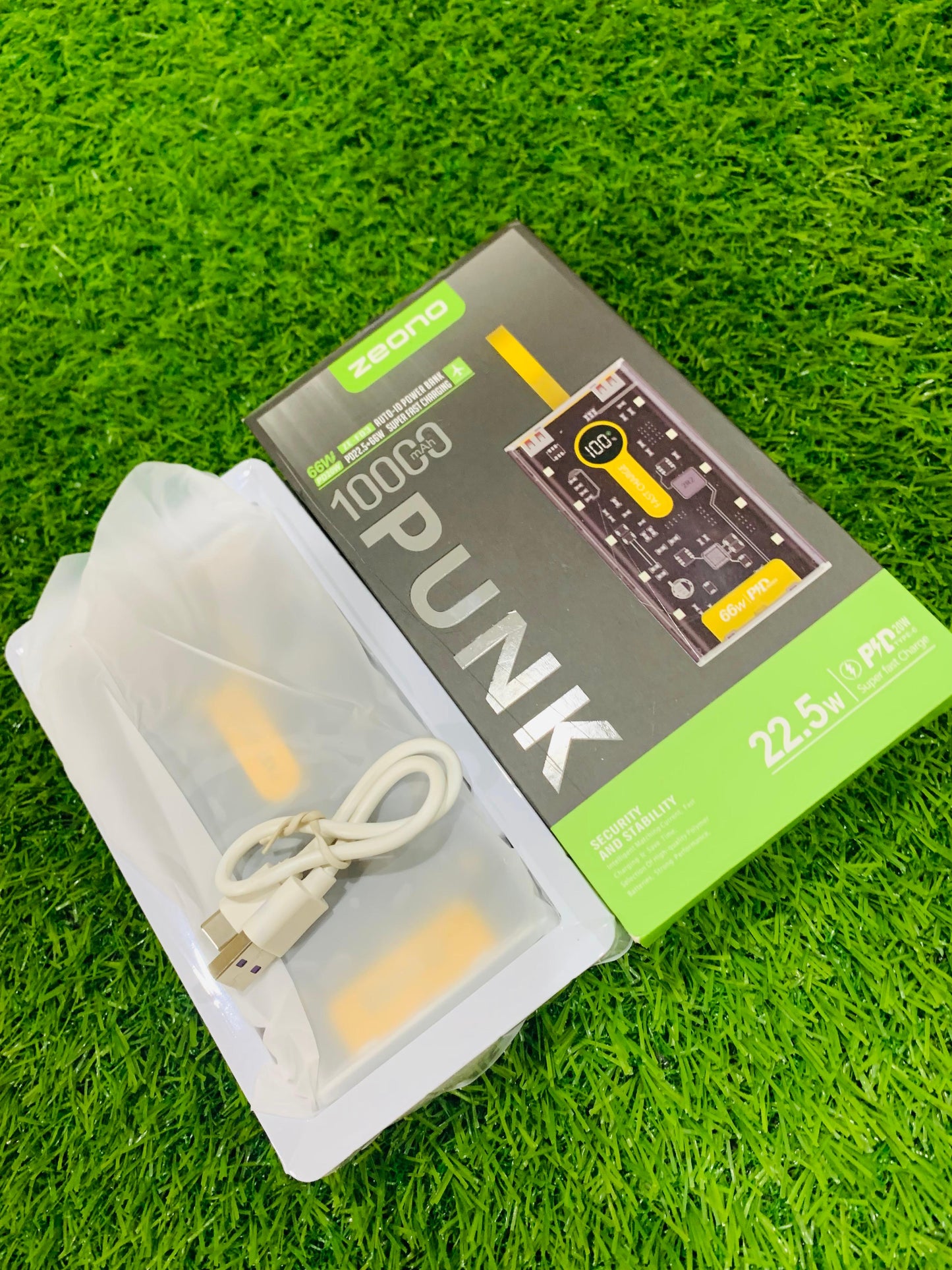 Zeono 10000mAh Power Bank