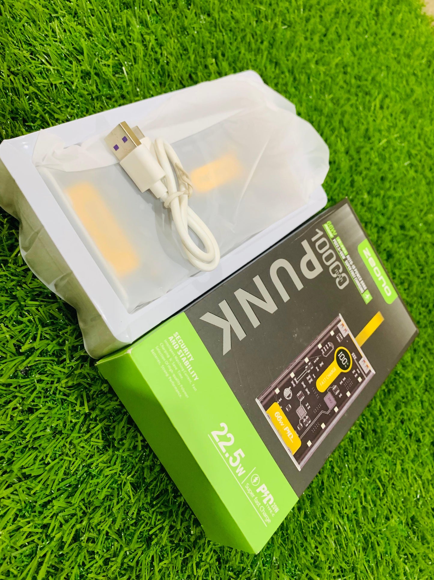 Zeono 10000mAh Power Bank