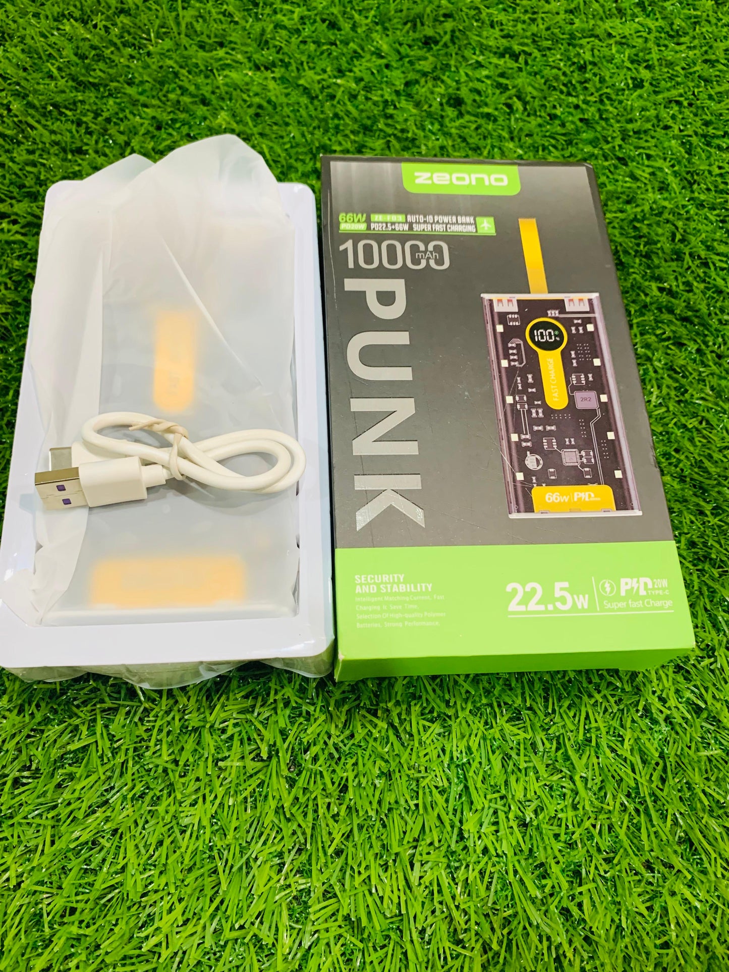 Zeono 10000mAh Power Bank
