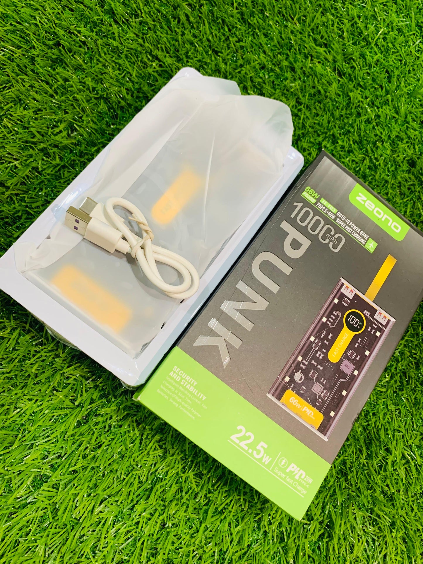 Zeono 10000mAh Power Bank