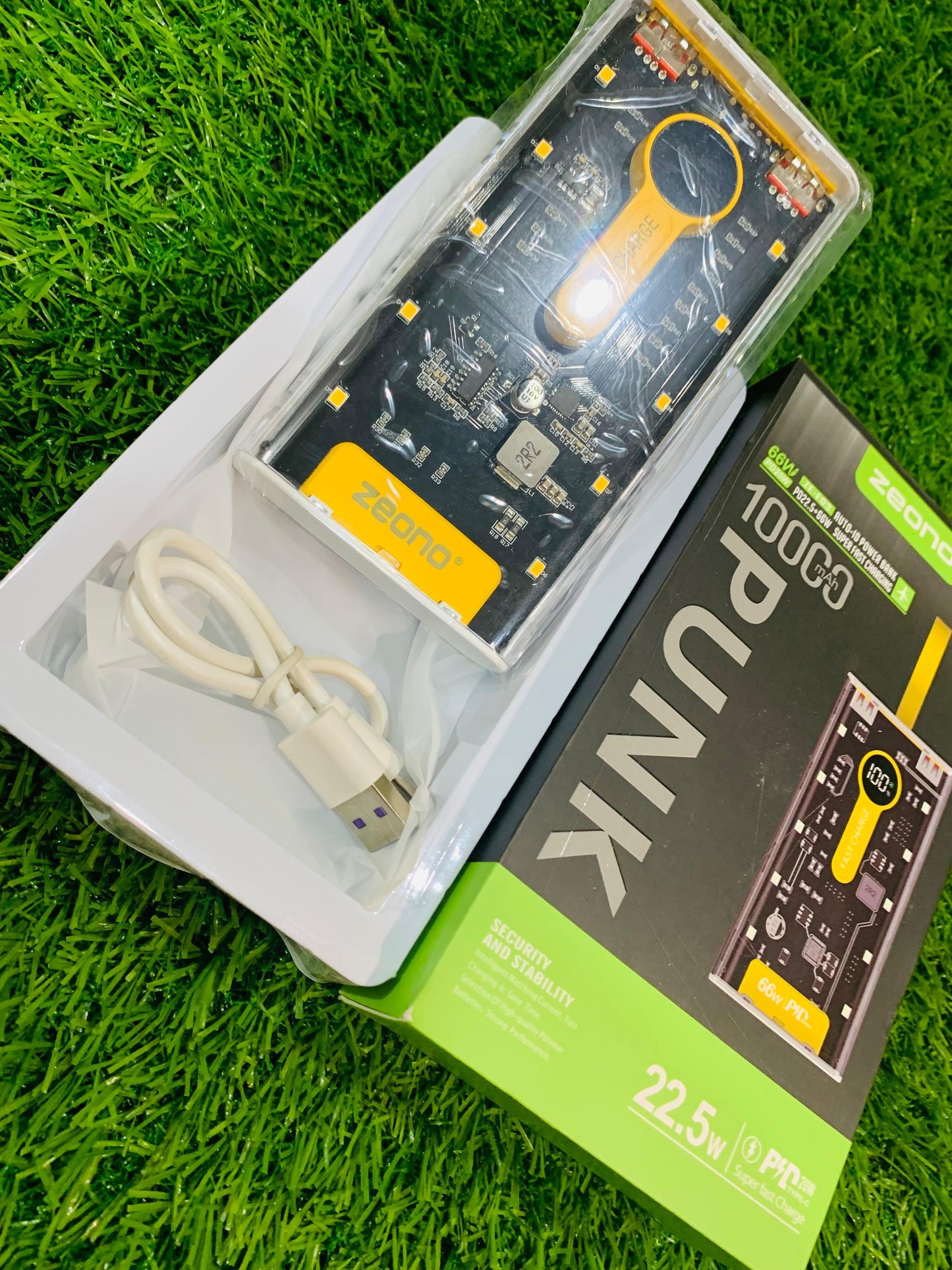 Zeono 10000mAh Power Bank