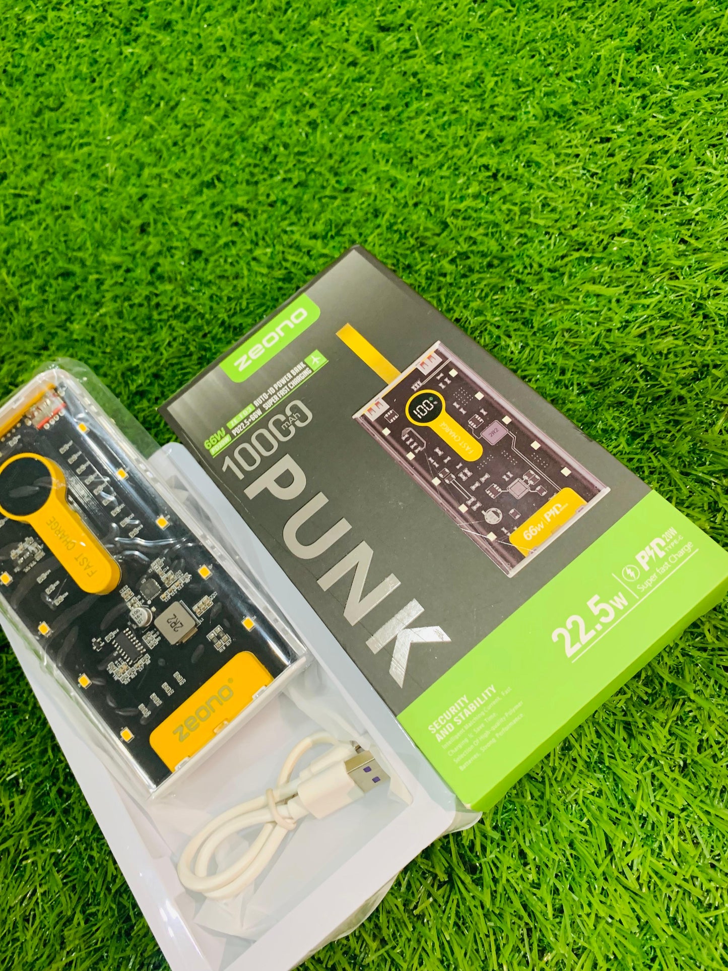 Zeono 10000mAh Power Bank